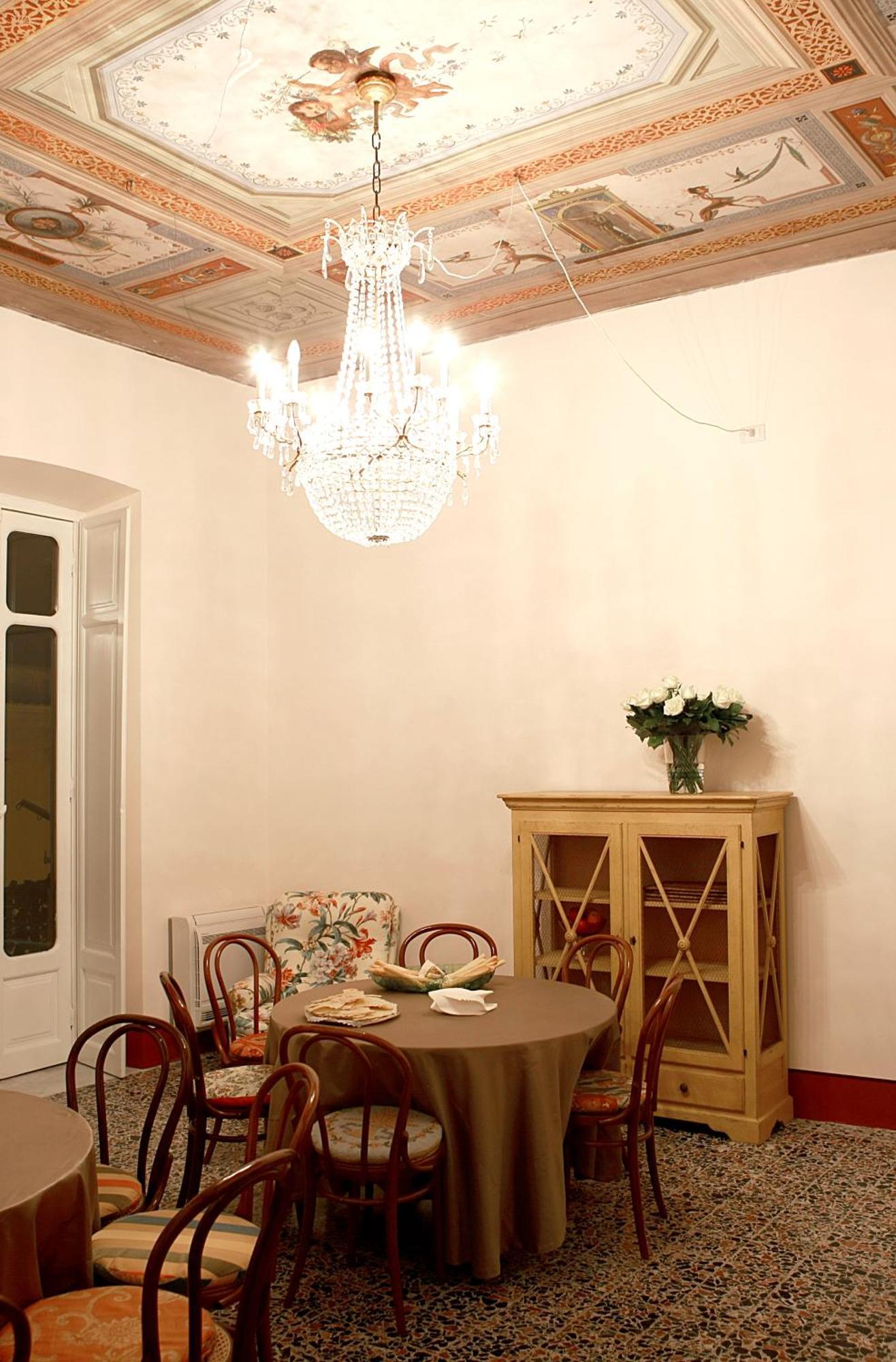 Bellezza Suites Cagliari Kültér fotó